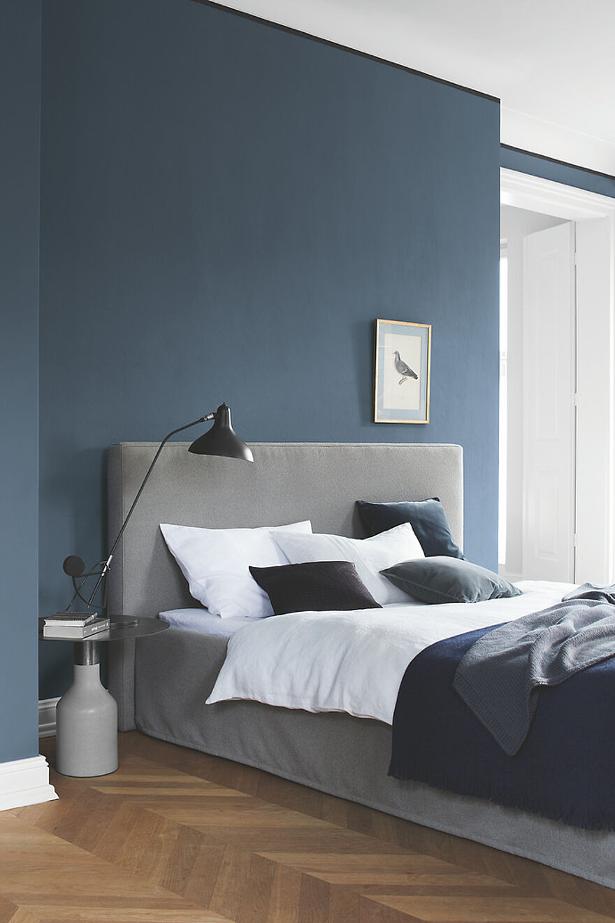 Farb-Wirkung Von Blau Im Raum: Alpina Farbe &amp; Wirkung with Schlafzimmer Blaue Wand