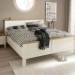 Schlafzimmer Im Landhausstil Einrichten | Porta Intended For Landhaus Schlafzimmer Deko