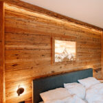 Schlafzimmer Wandverkleidung – Mr. Timber Pertaining To Schlafzimmer Rückwand